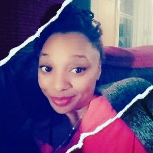 Meet your Posher, Tori